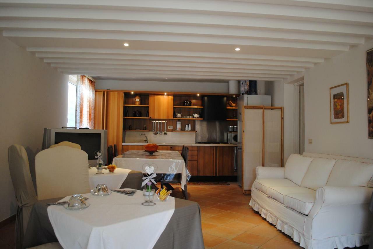 Villa Regina B&B Nettuno Luaran gambar