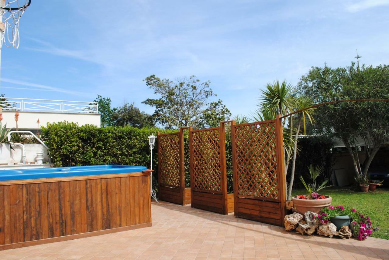 Villa Regina B&B Nettuno Luaran gambar