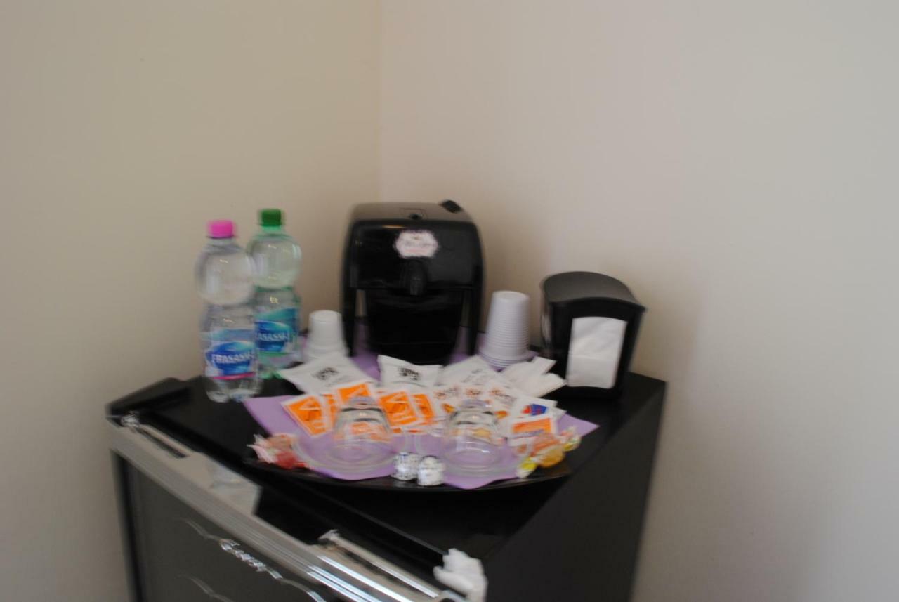 Villa Regina B&B Nettuno Luaran gambar